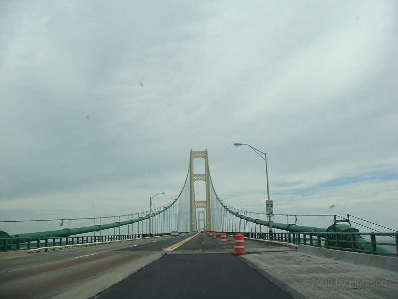 238 Memorial Day [2008 May 23].JPG - Scenes of the Mackinac Bridge.